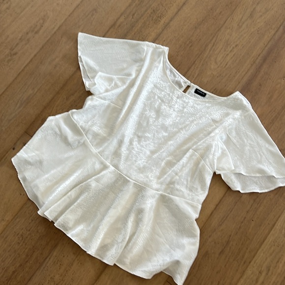 Torrid top - Picture 2 of 4